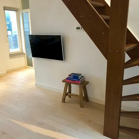 The Cozy Beach House