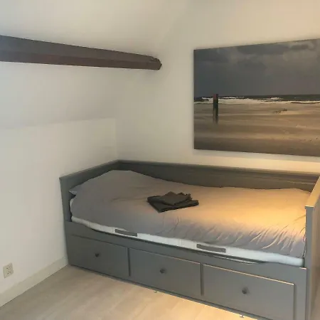The Cozy Beach House